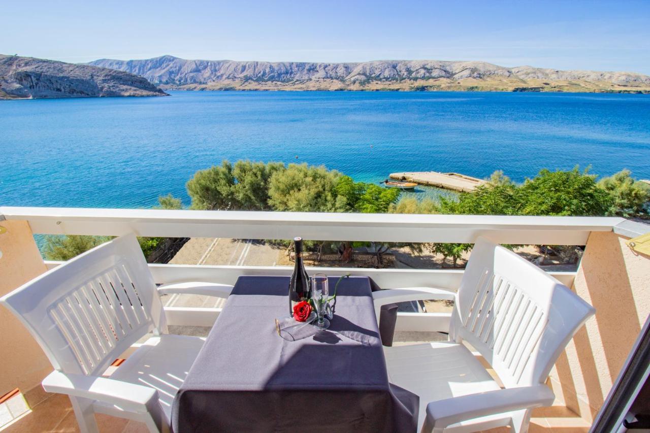 Galapagus Privat Beach & Boat Dock Lägenhet Metajna Exteriör bild