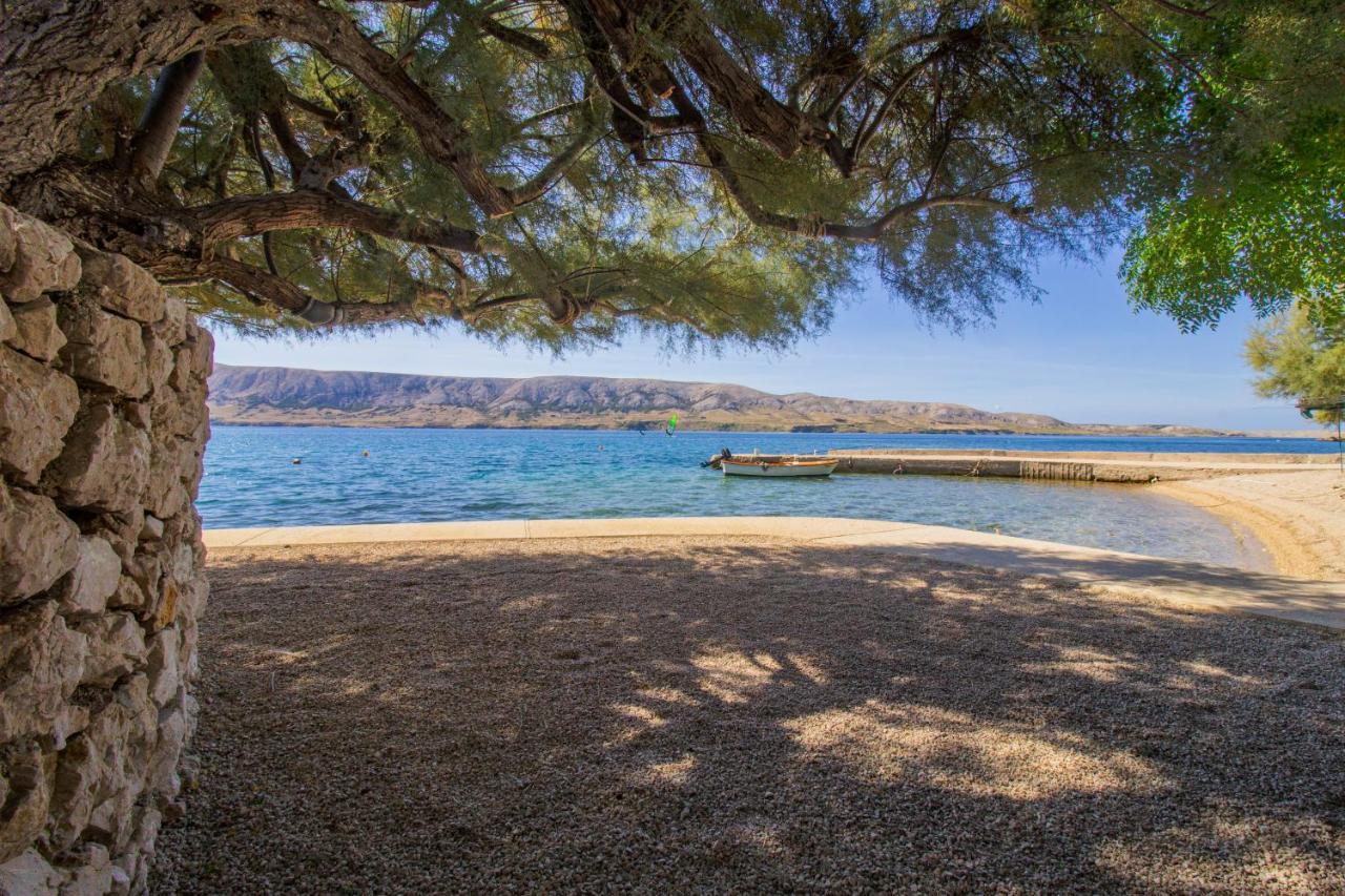 Galapagus Privat Beach & Boat Dock Lägenhet Metajna Exteriör bild
