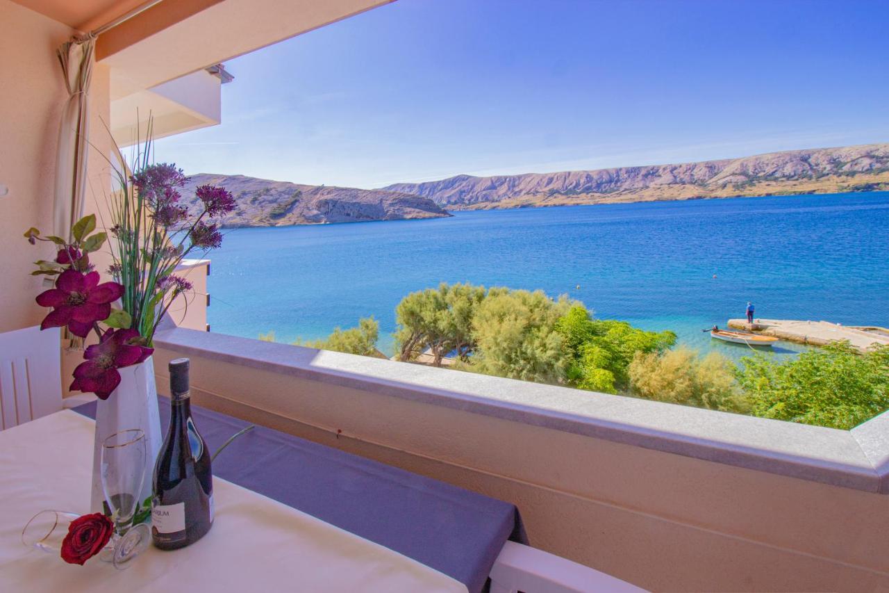 Galapagus Privat Beach & Boat Dock Lägenhet Metajna Exteriör bild
